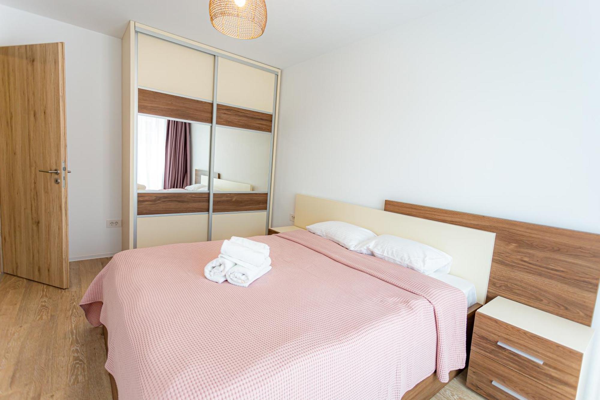 Apart B&V 203 Coresi - Elegant Mountain Retreat Braşov Exterior foto
